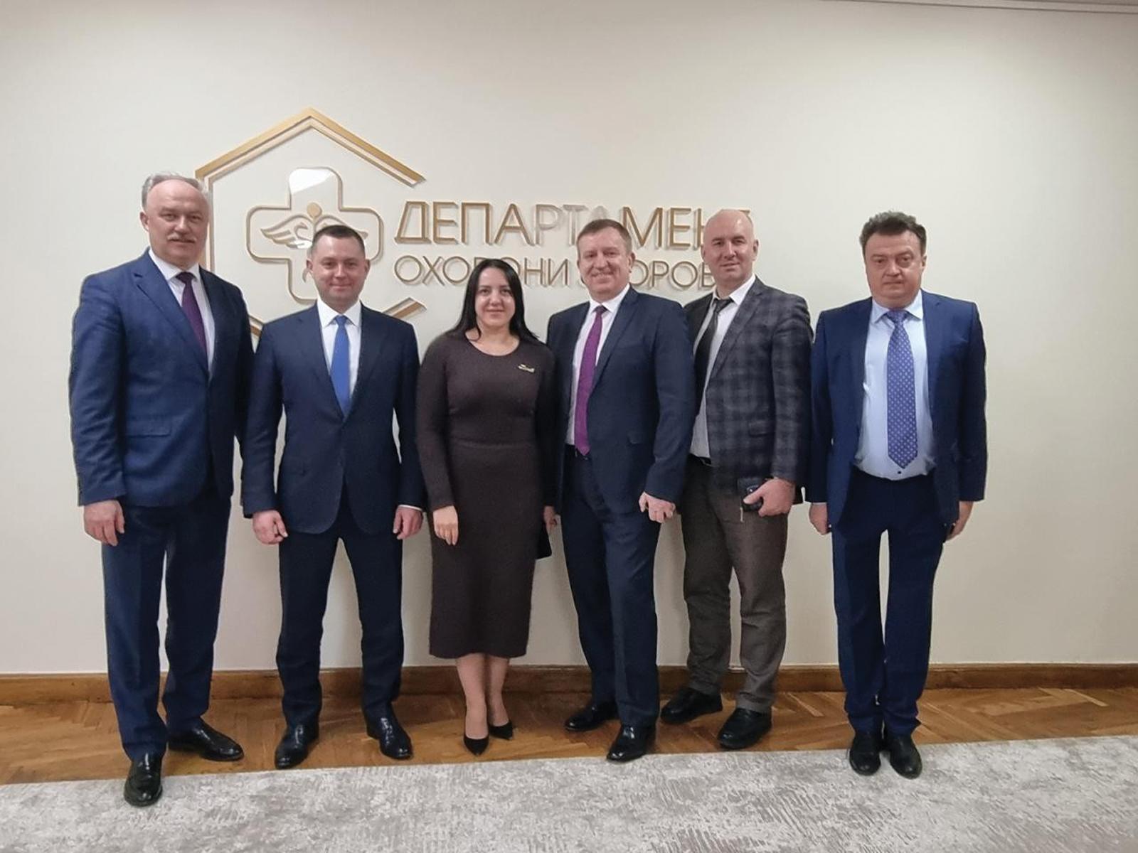 Статус «Заслужений працівник фармації України» як відповідальність: Костянтин Косяченко про реформи, соціальну безпеку та європейські стандарти