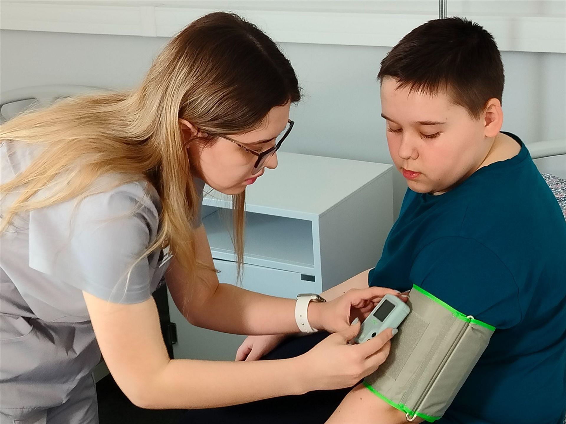 “Аптека 9-1-1” передала сучасне кардіодіагностичне обладнання дитячій лікарні на Київщині