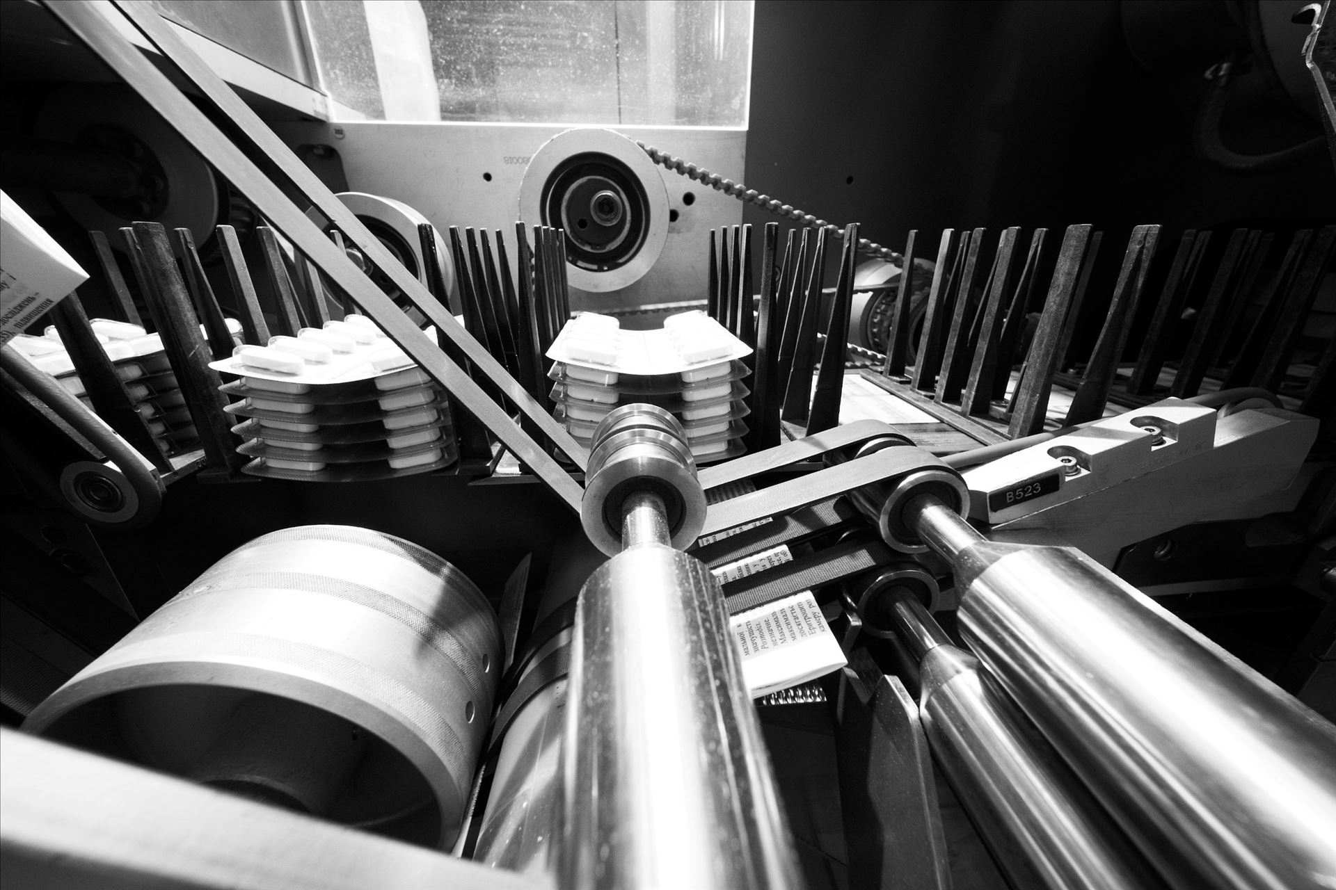 Farmak відкрив фотовиставку «Фармакоестетика» до 100-річчя компанії