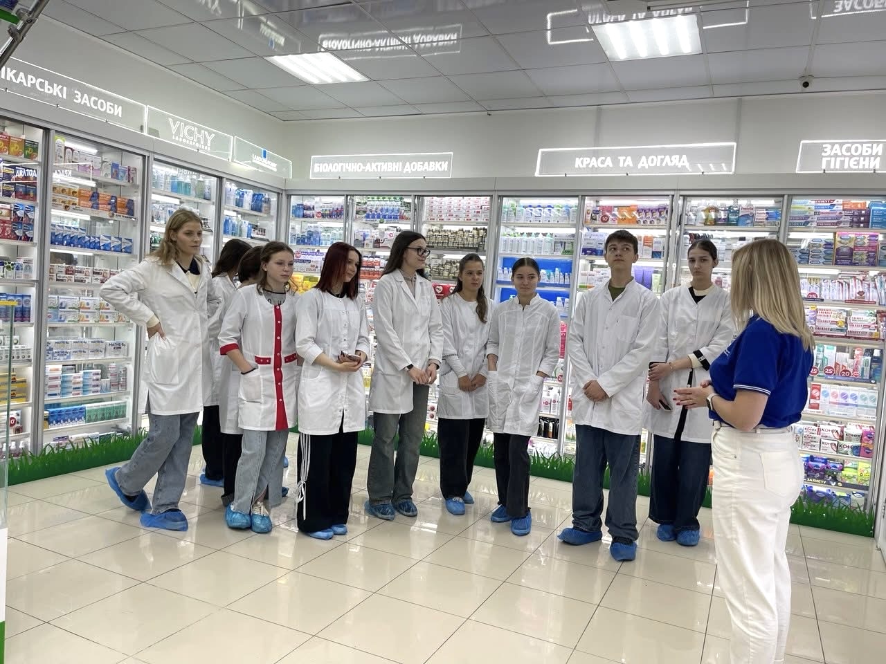 Відповідь Аптеки АНЦ на кадрову кризу в фармацевтичній галузі